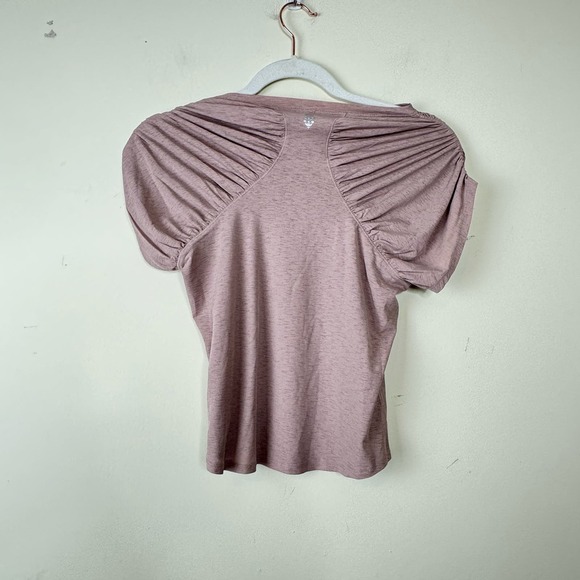 FP Movement Mauve Ruched Short Sleeve Active Top NWOT Size Small - Picture 3 of 7